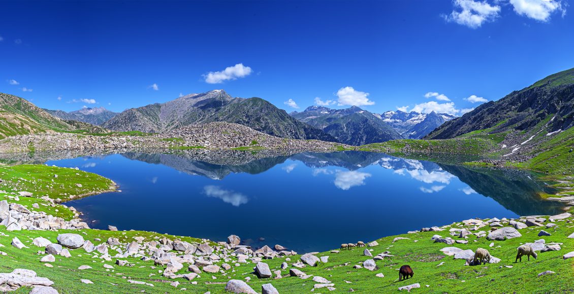 Pastures and lakes of upper Swat – We Mountains